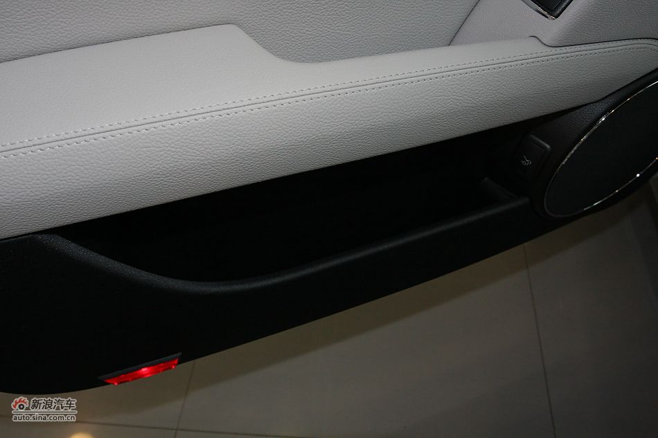 C300时尚型内饰