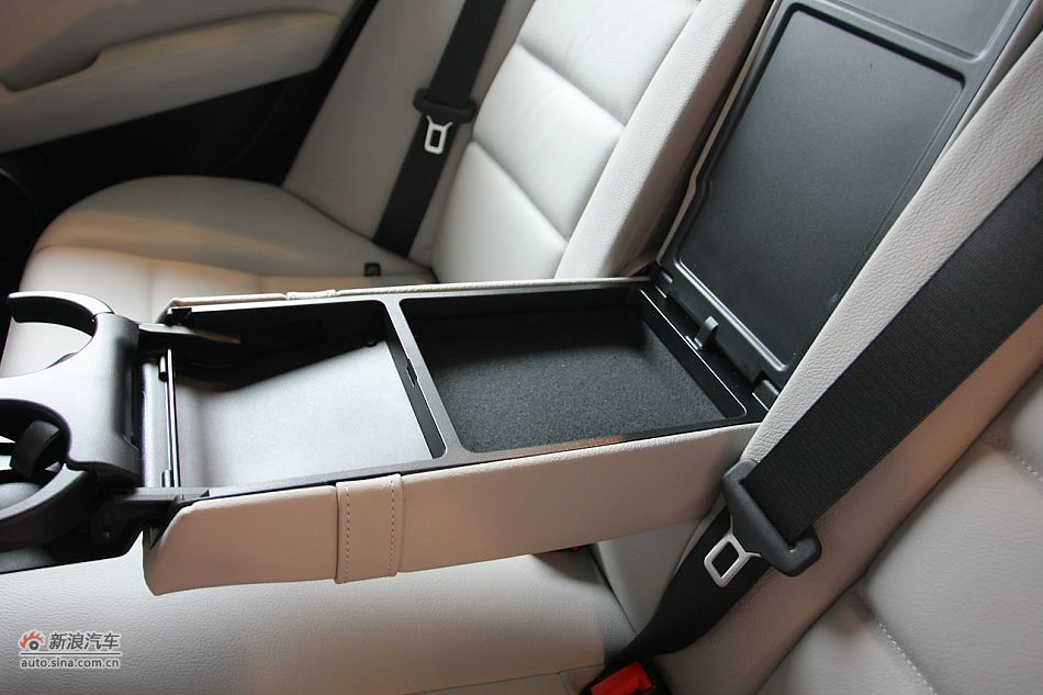 C300时尚型内饰