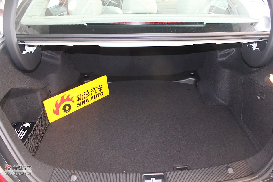 奔驰C180K经典型