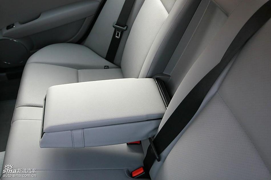 奔驰C200K试驾实拍