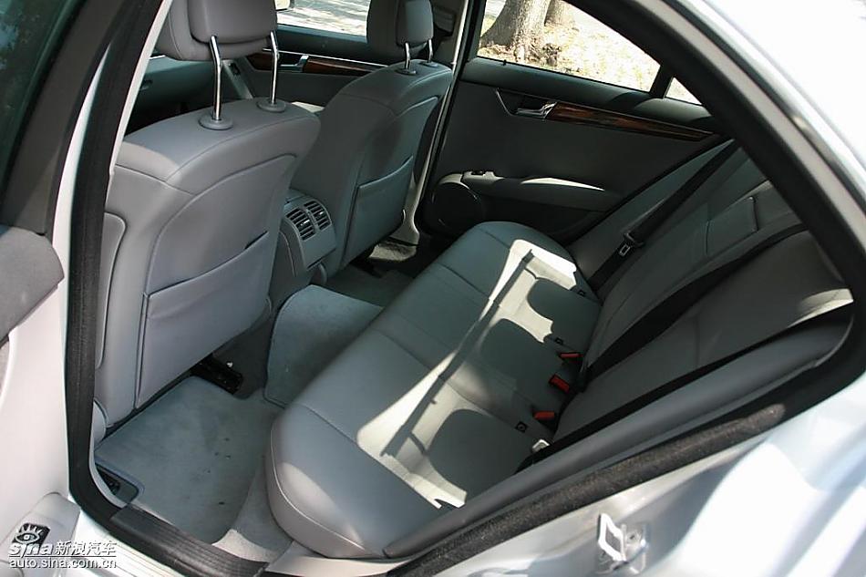 奔驰C200K试驾实拍