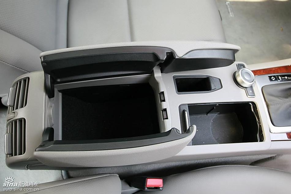 奔驰C200K试驾实拍