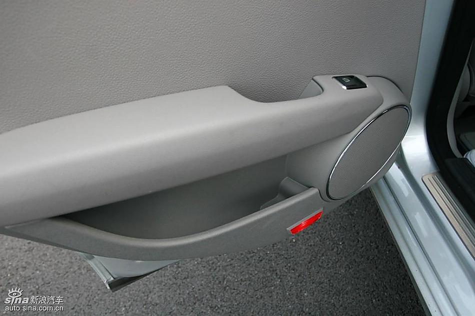 奔驰C200K试驾实拍