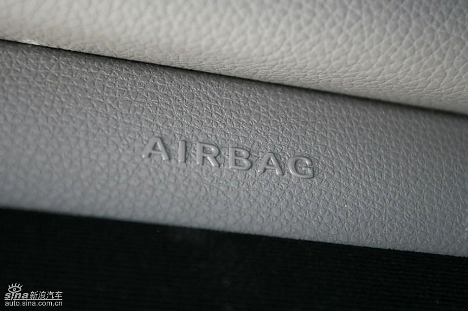 奔驰C200K试驾实拍