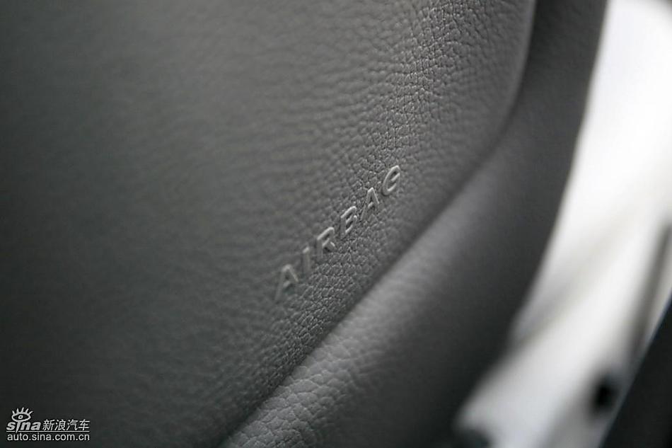 奔驰C200K试驾实拍