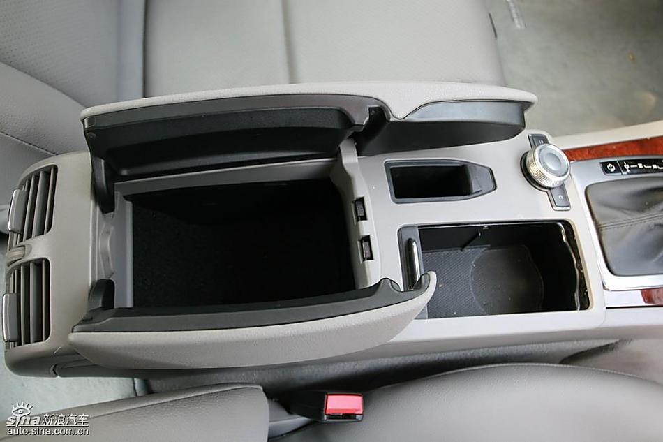 奔驰C200K试驾实拍