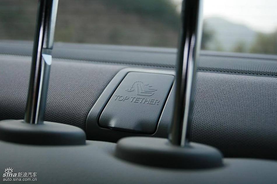 奔驰C200K试驾实拍