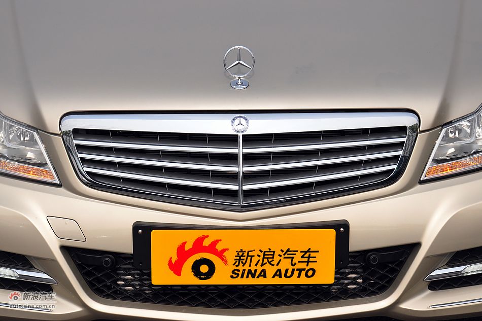 2011款奔驰C级高清到店实拍