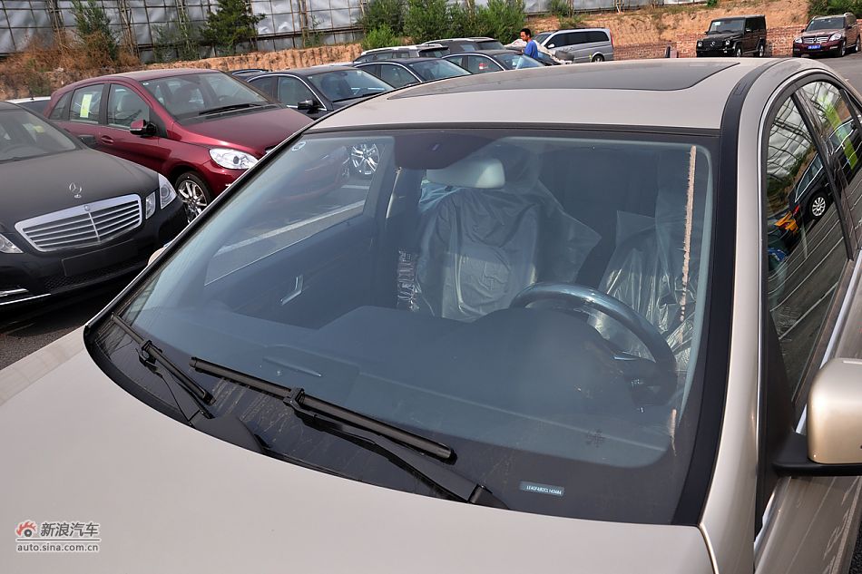 2011款奔驰C级高清到店实拍