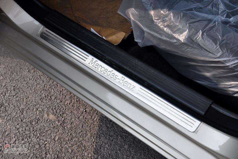 2011款奔驰C级高清到店实拍