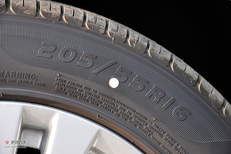 2011款奔驰C级高清到店实拍