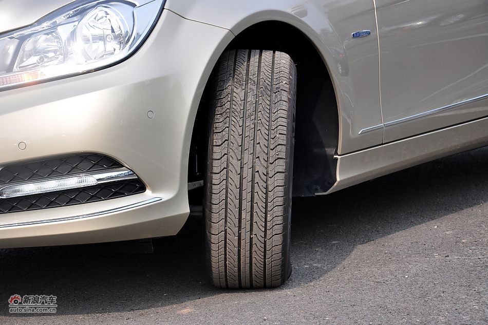 2011款奔驰C级高清到店实拍