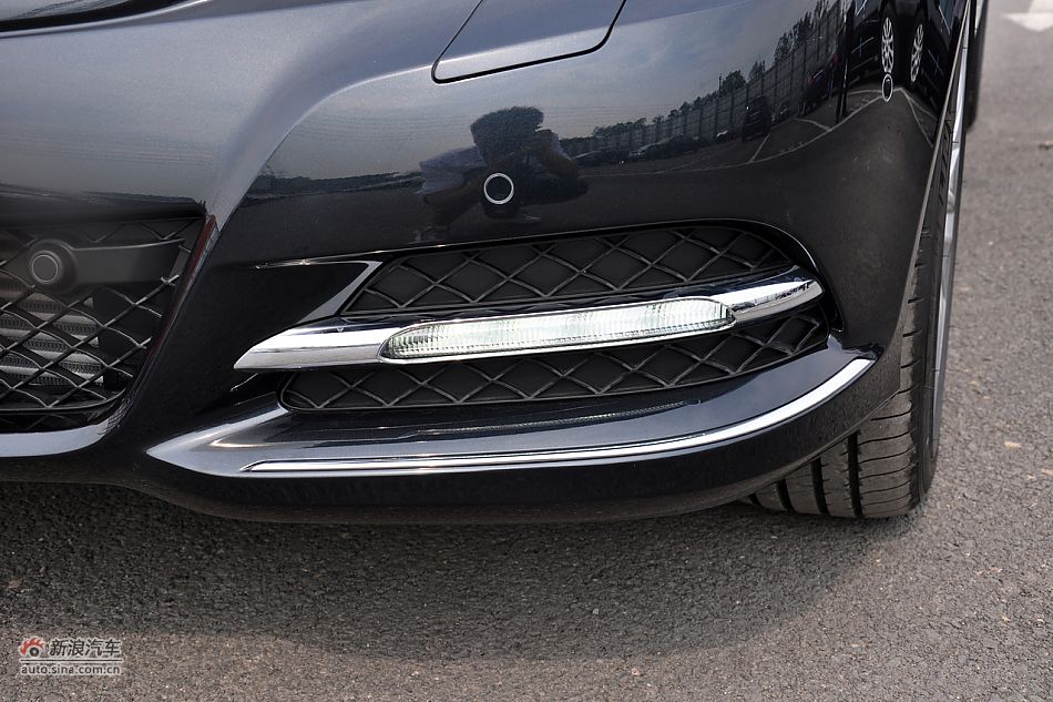 2011款奔驰C级高清到店实拍