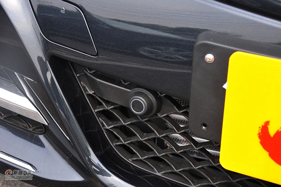 2011款奔驰C级高清到店实拍