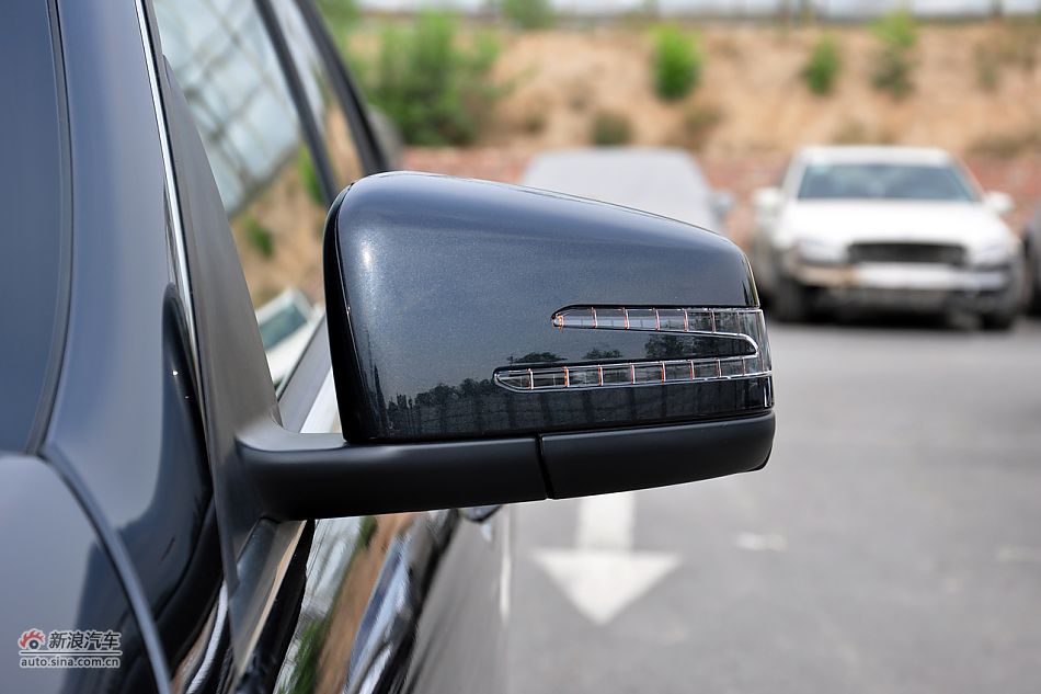 2011款奔驰C级高清到店实拍