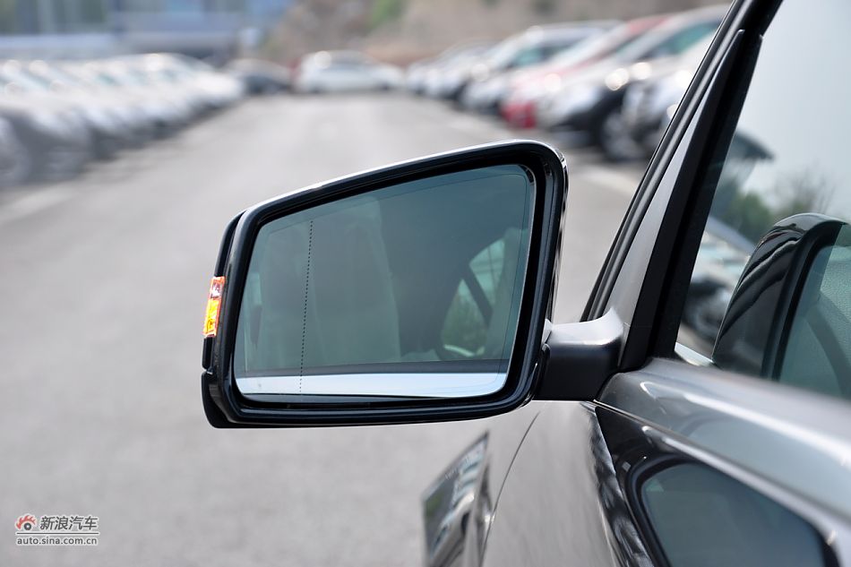 2011款奔驰C级高清到店实拍