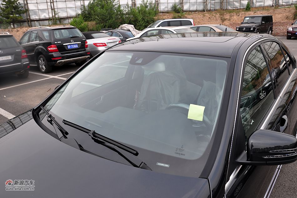 2011款奔驰C级高清到店实拍