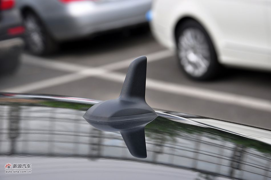 2011款奔驰C级高清到店实拍