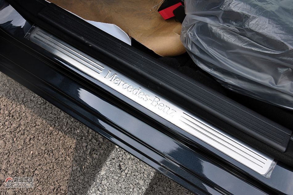 2011款奔驰C级高清到店实拍