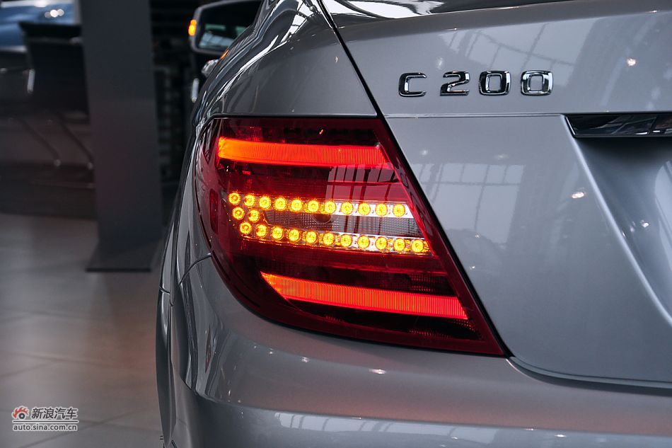 2011款奔驰C级高清到店实拍