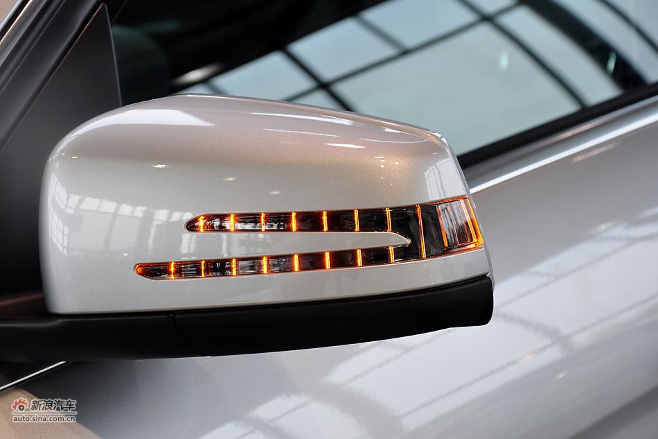 2011款奔驰C级高清到店实拍