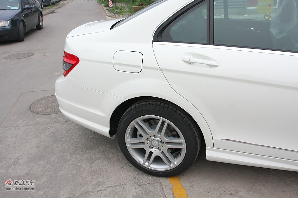 2010款奔驰C260 CGI运动型