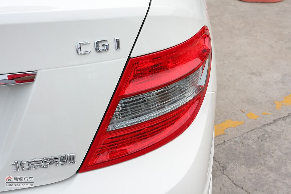 2010款奔驰C260 CGI运动型