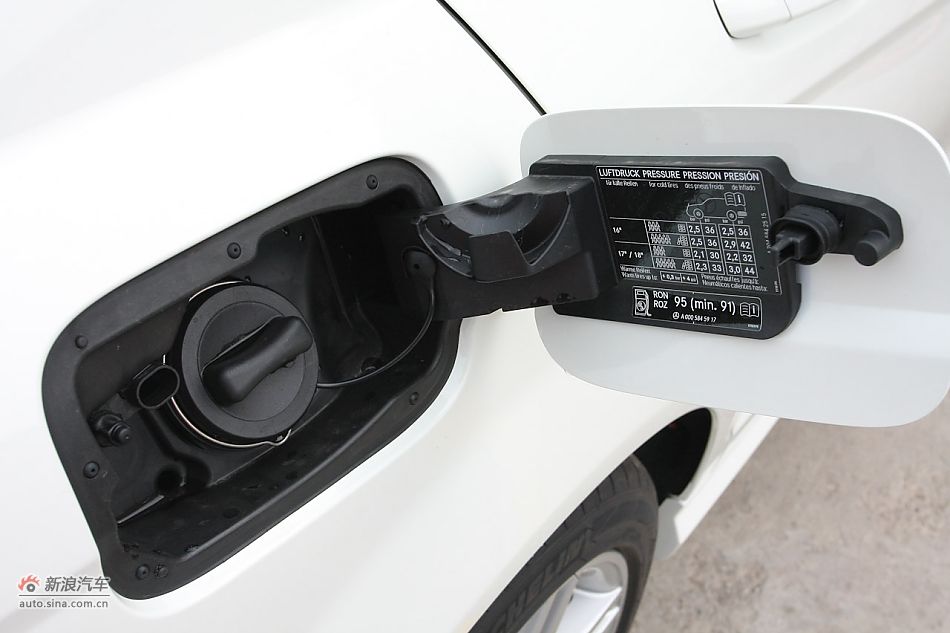 2010款奔驰C260 CGI运动型