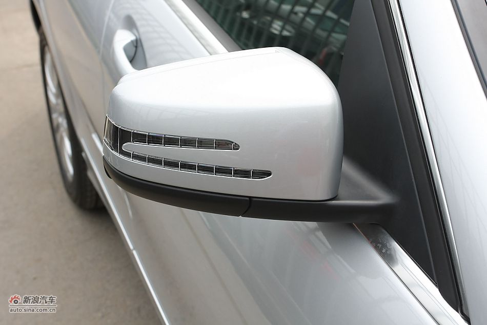 2010款奔驰C200 CGI