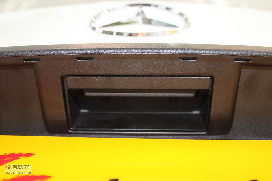 奔驰C180K经典型