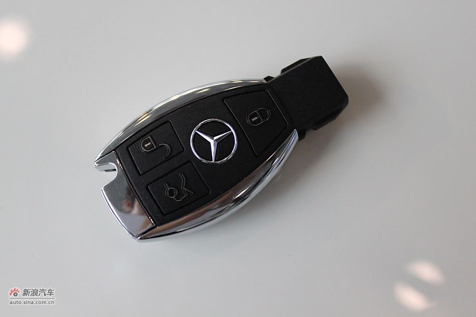 奔驰C180K经典型