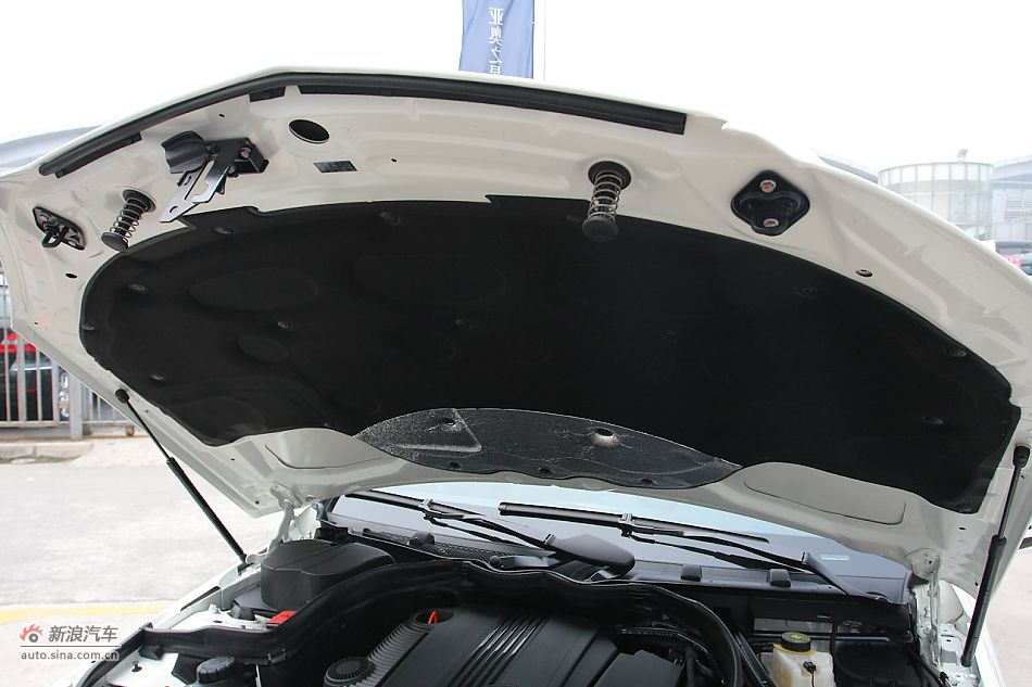 2010款奔驰C260 CGI运动型