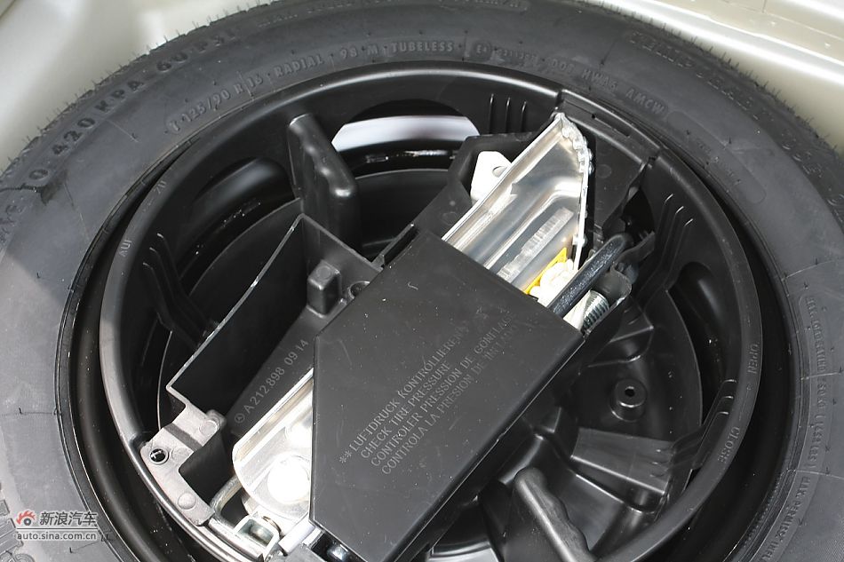 2010款奔驰C200 CGI