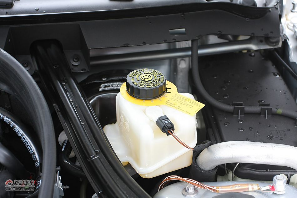 2010款奔驰C200 CGI