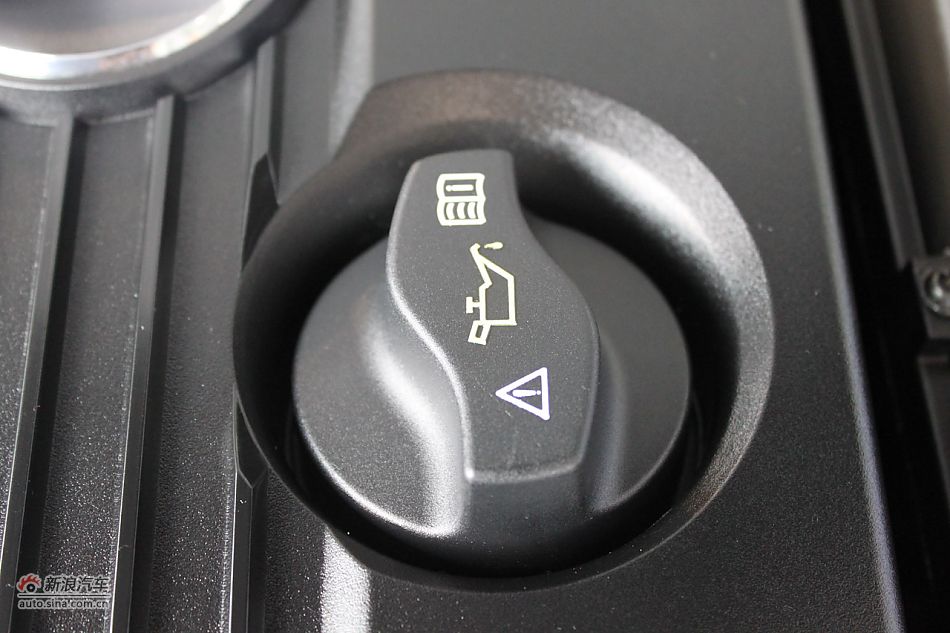 奔驰C180K经典型