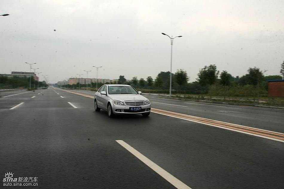 奔驰C200K试驾实拍