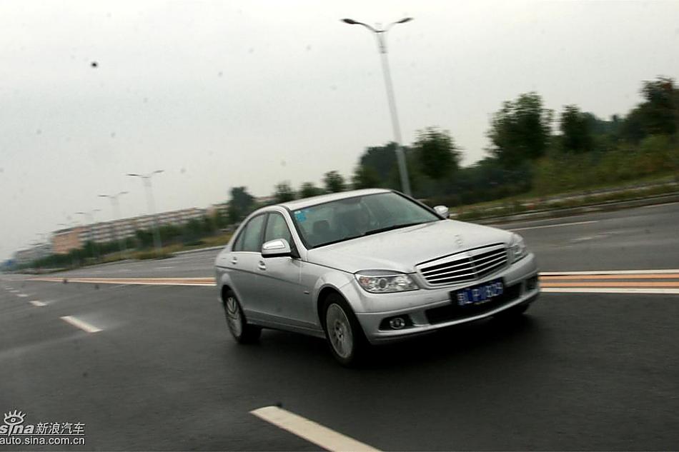 奔驰C200K试驾实拍