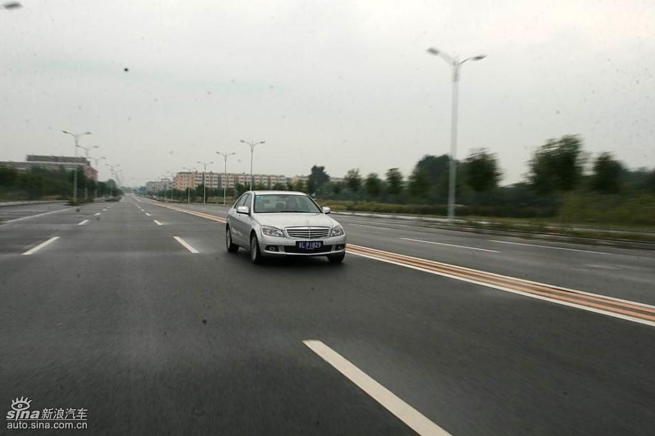 奔驰C200K试驾实拍