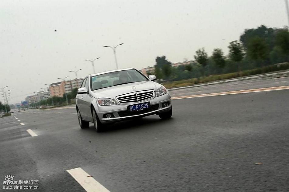 奔驰C200K试驾实拍