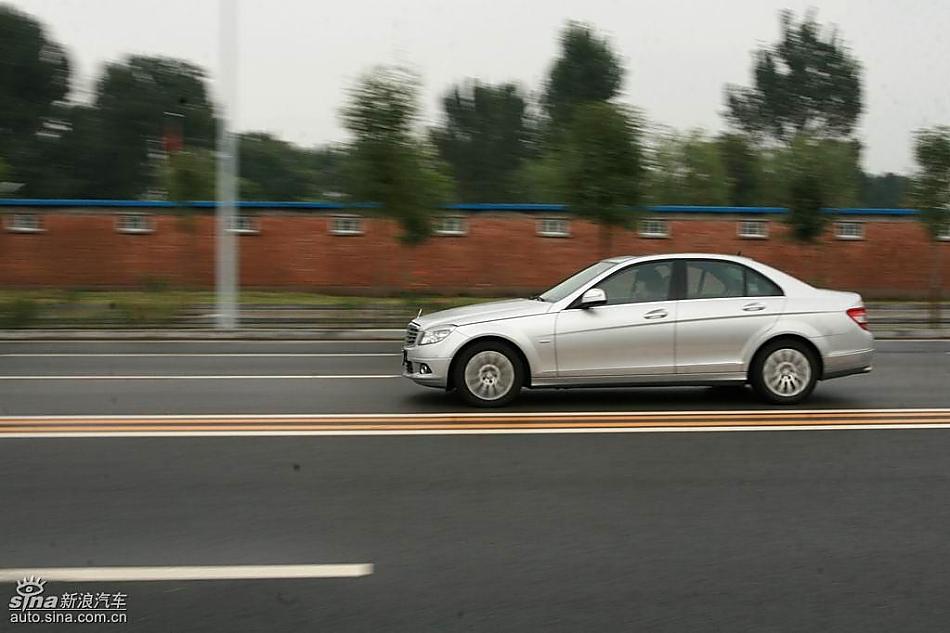 奔驰C200K试驾实拍