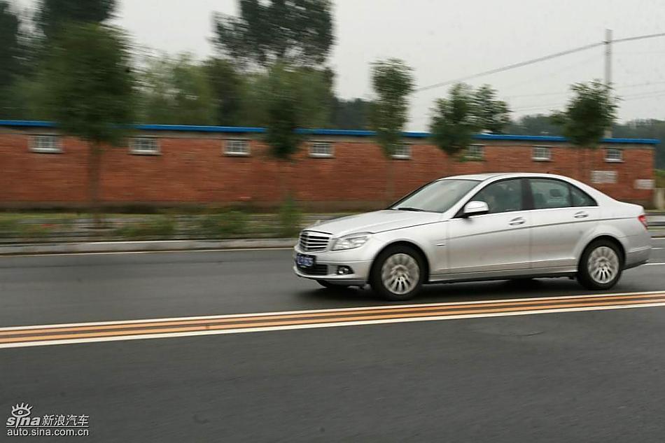 奔驰C200K试驾实拍