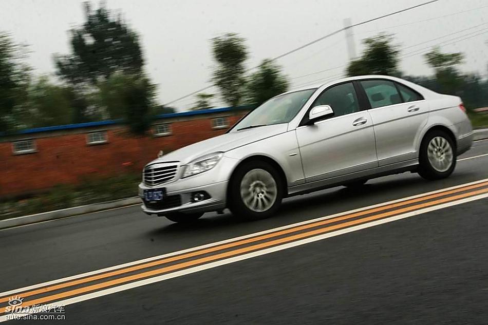 奔驰C200K试驾实拍