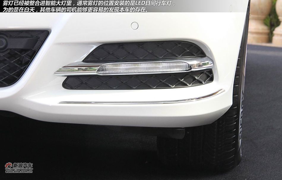 广州试驾奔驰新一代C级轿车