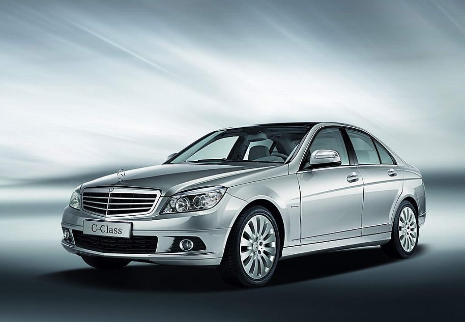 北京奔驰C200K标准型外观