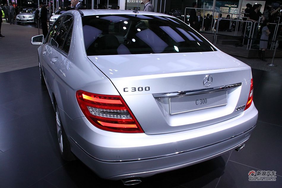 奔驰C300