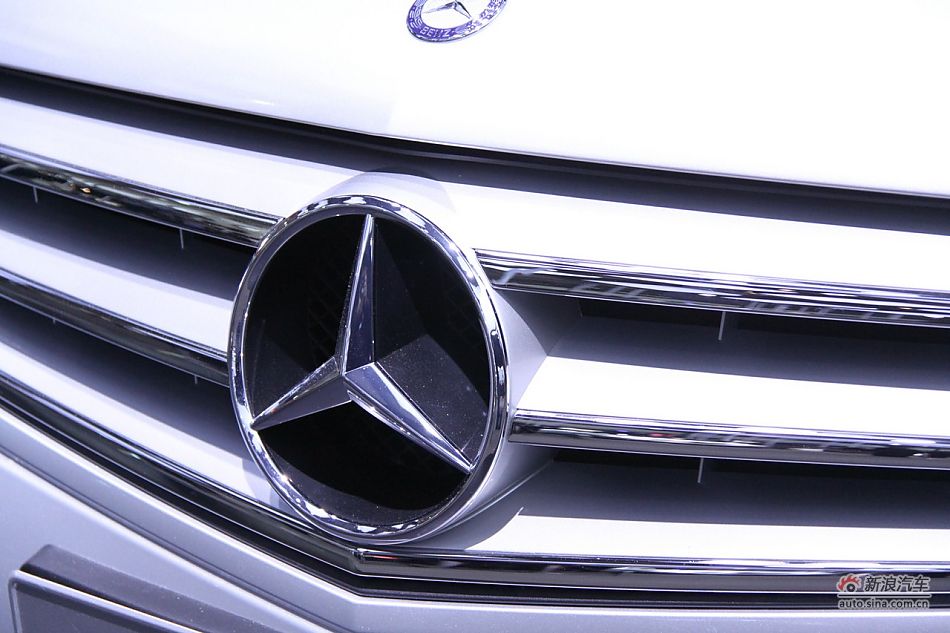 奔驰C300
