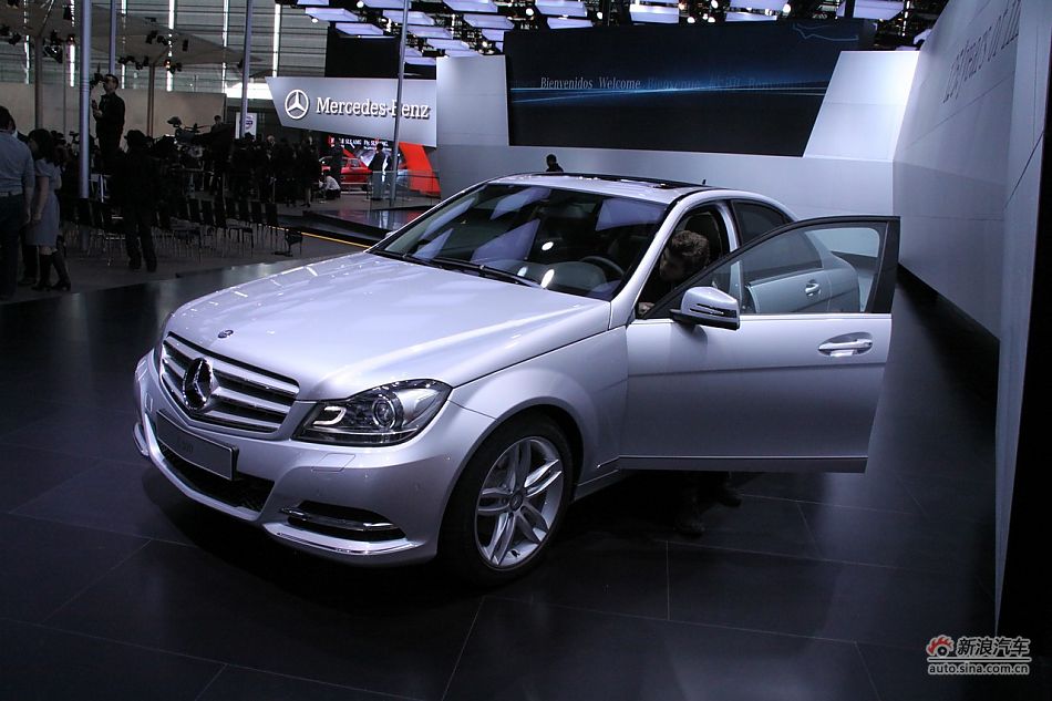 奔驰C300