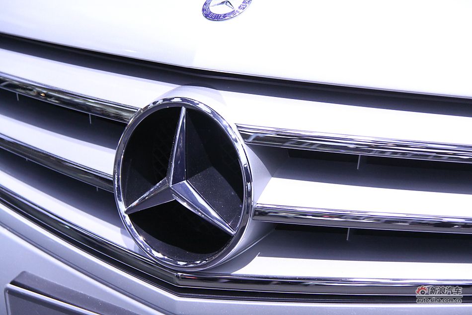 奔驰C300