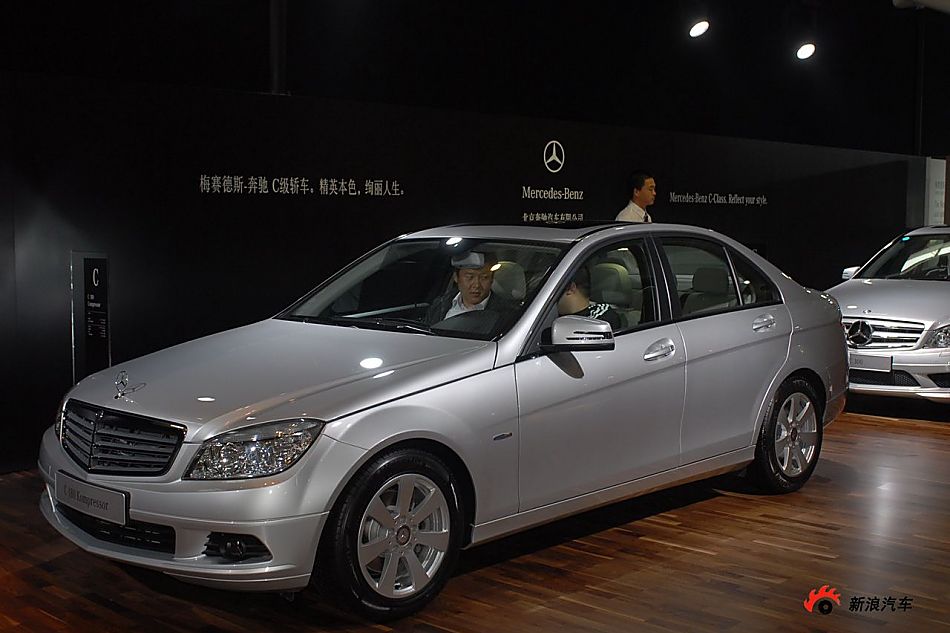 奔驰C180
