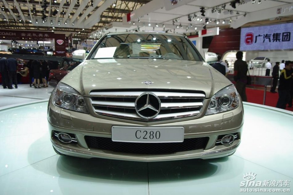 奔驰C级